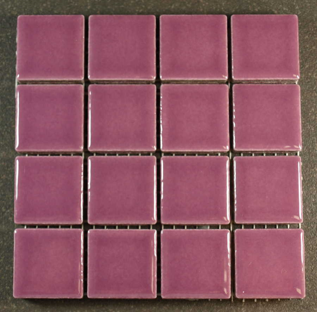 Gres Emaille Violet Fonce Brillant 2.4 x 2.4 cm, à la plaquette