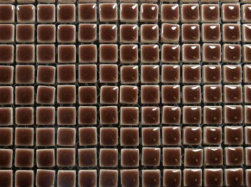 Micro Emaillée 9 x 9 mm n°19 Chocolat, par 100g