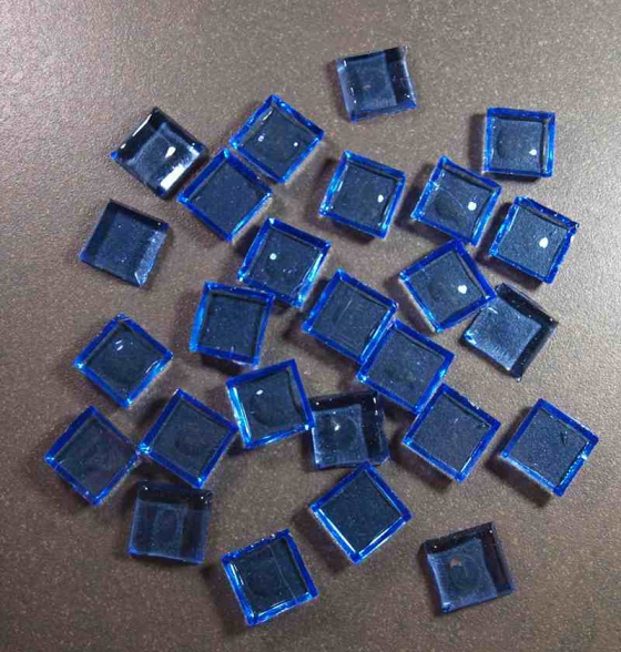 Transparent Bleuet 2 x 2 cm, par 100 g