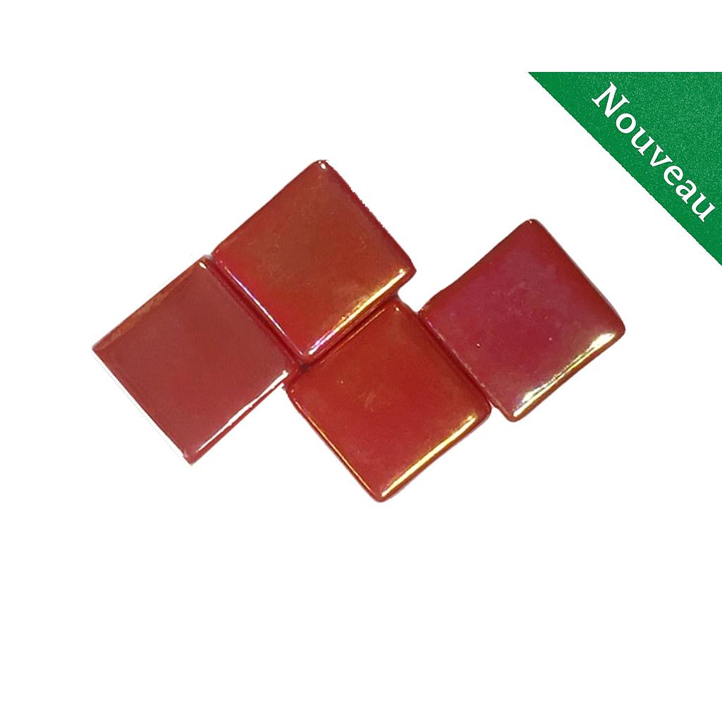 Pate de Verre Rouge Lisse Irisé par 100 gr