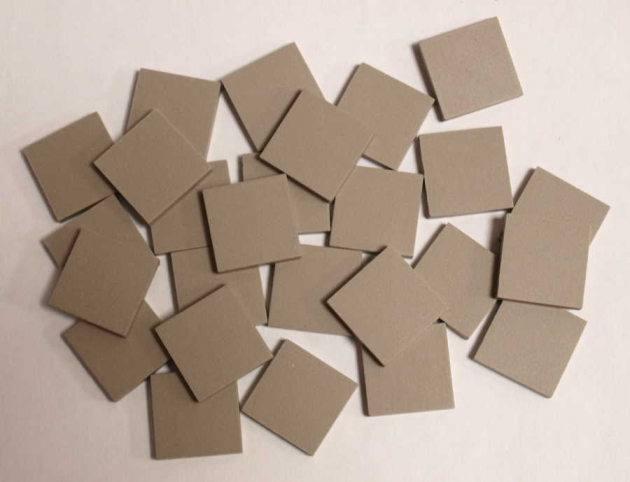 Grès Cérame 2 x 2 cm - Gris Pâle, Par 100g