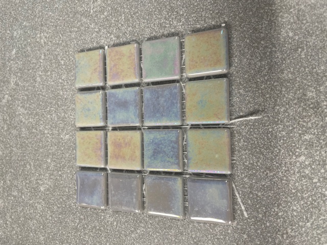 Pate de verre Irisé Gris 2,4 x 2,4 cm, Par 100g