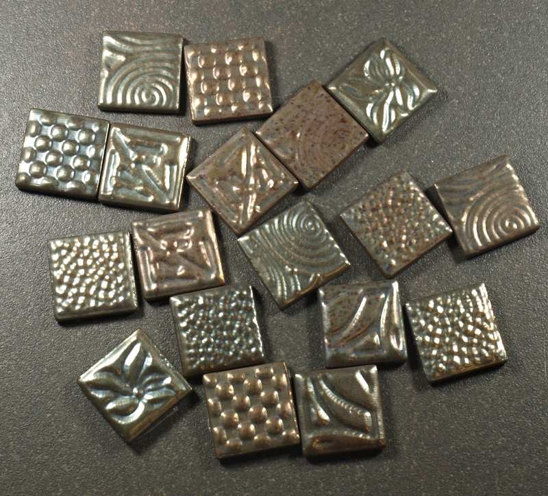 Aztec Titane  2,4 x 2,4 cm