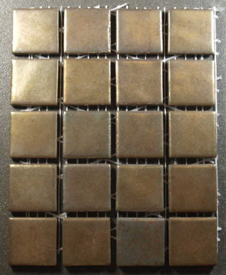 Pate de Verre Titane Irisé-Satiné  2.4 x 2.4 cm, par 100g