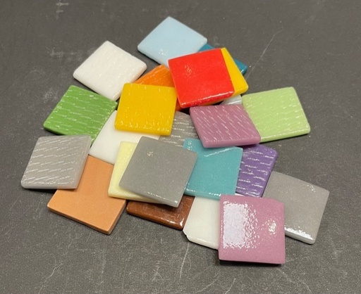 Pate de Verre Mixte Espagnole 2,3 x 2,3 cm, Par 100g
