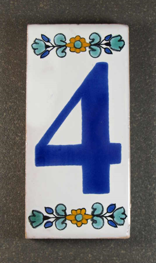 Petit Numero 4 en Faience 5 x 10 cm